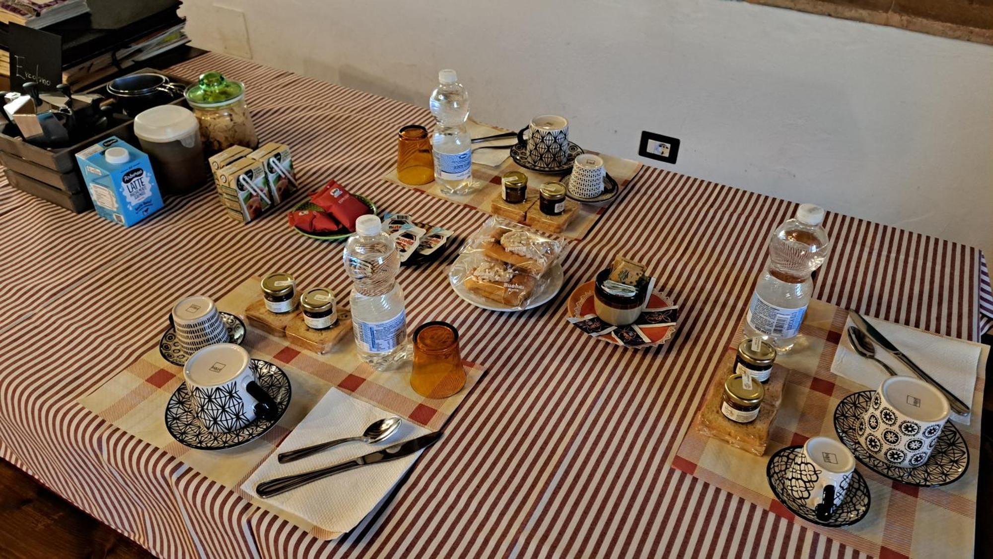 Agriturismo Abbazia Sette Frati A Casa Di Sara Pietrafitta  Δωμάτιο φωτογραφία